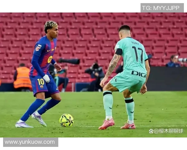 皇家马德里逆袭巴萨登顶西甲积分榜:荣耀与激情的双重奏